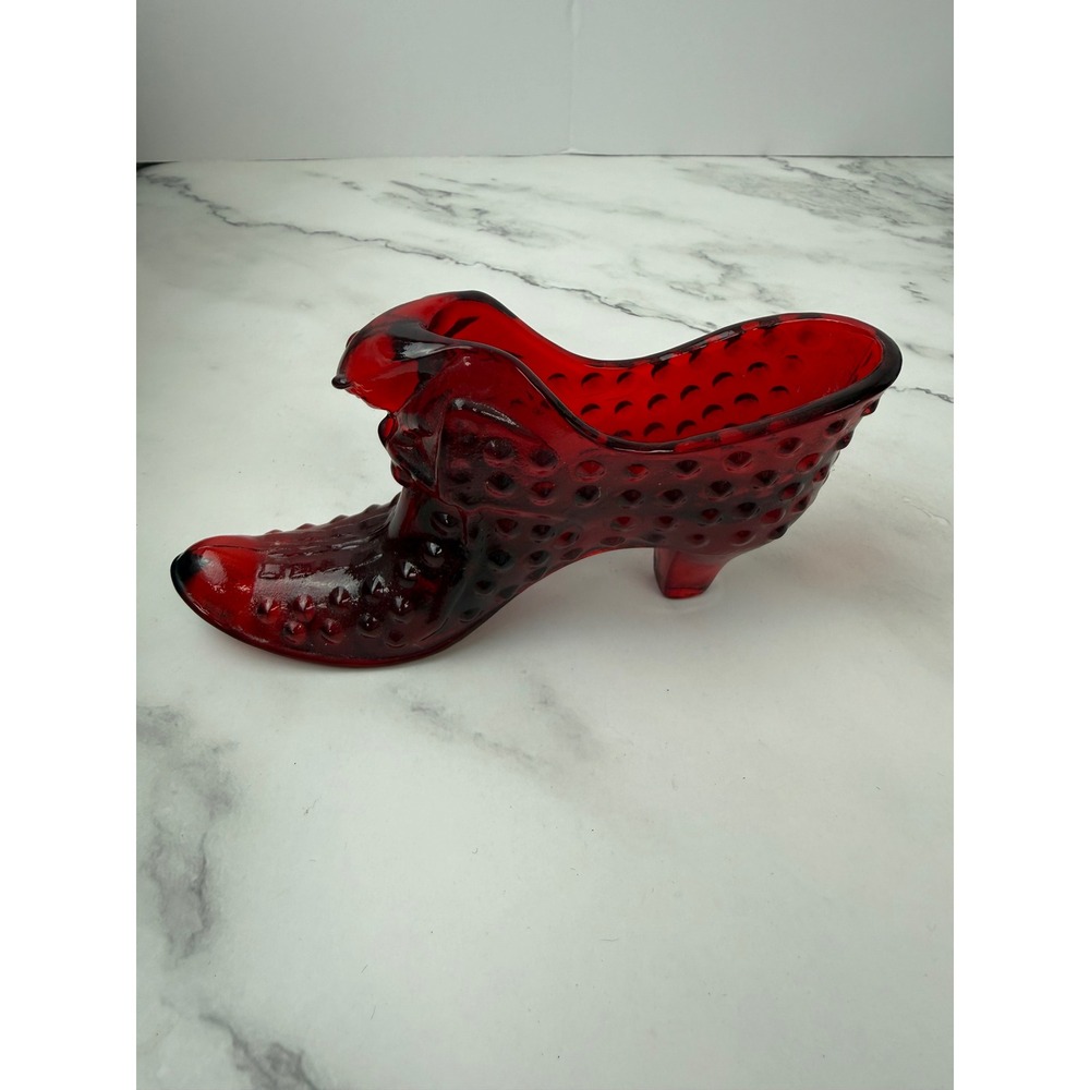 Vintage Fenton Art Glass Ruby Slipper Hobnail Cat in Shoe
